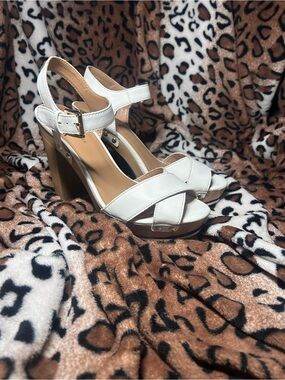 Tommy Hilfiger White Crisscross Platform Block Heel Sandals